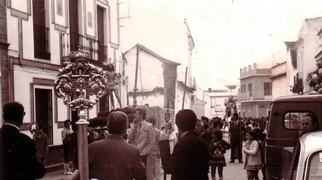Procesión Señor Resucitado y Nuestra Señora de la Soledad